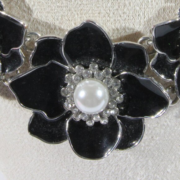 Silver-Tone Necklace with Black Flowers with Faux Pearls and Clear Rhinestones - Picture 8 of 10